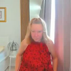 blonde_angel20